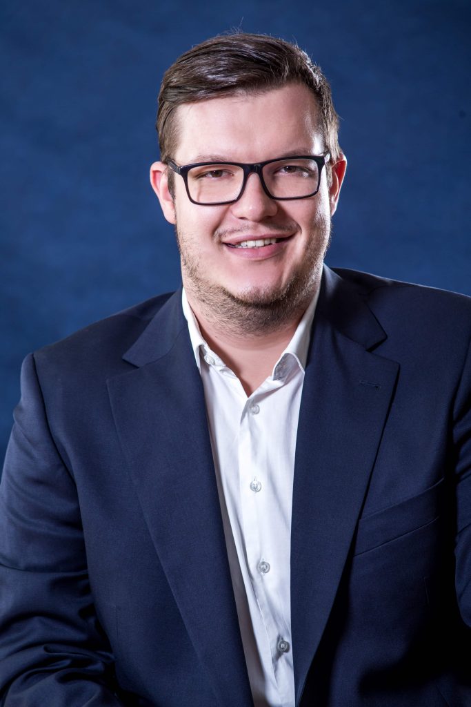 Dr. Kovács Roland ügyvédjelölt