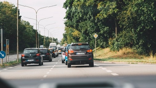 Közúti baleset okozása: milyen esetei vannak? 